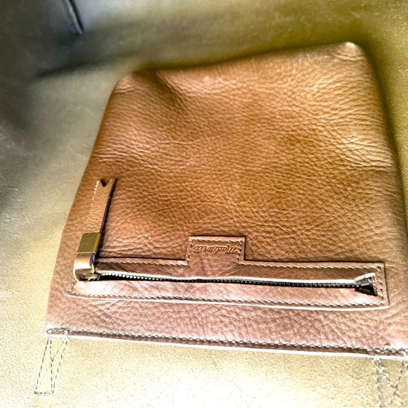 Madewell Olive Green Leather Tote with Suede Stripe - Picture 4 of 4